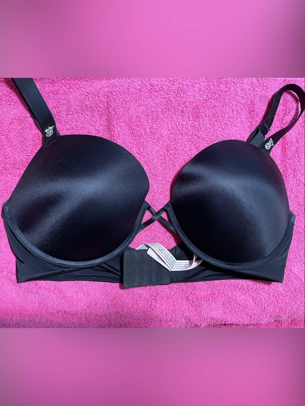Victorias Secret Very Sexy Plunge Bra - Size 38D